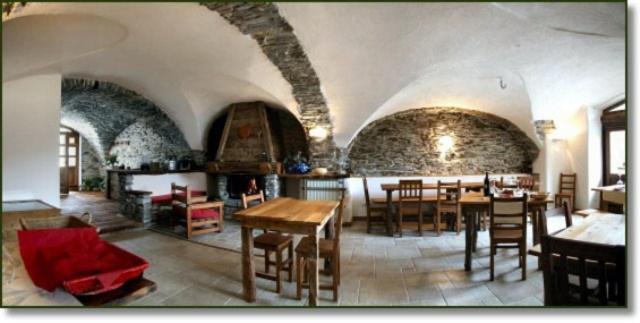 Agriturismo Il Fiocco Cesana Torinese Eksteriør bilde