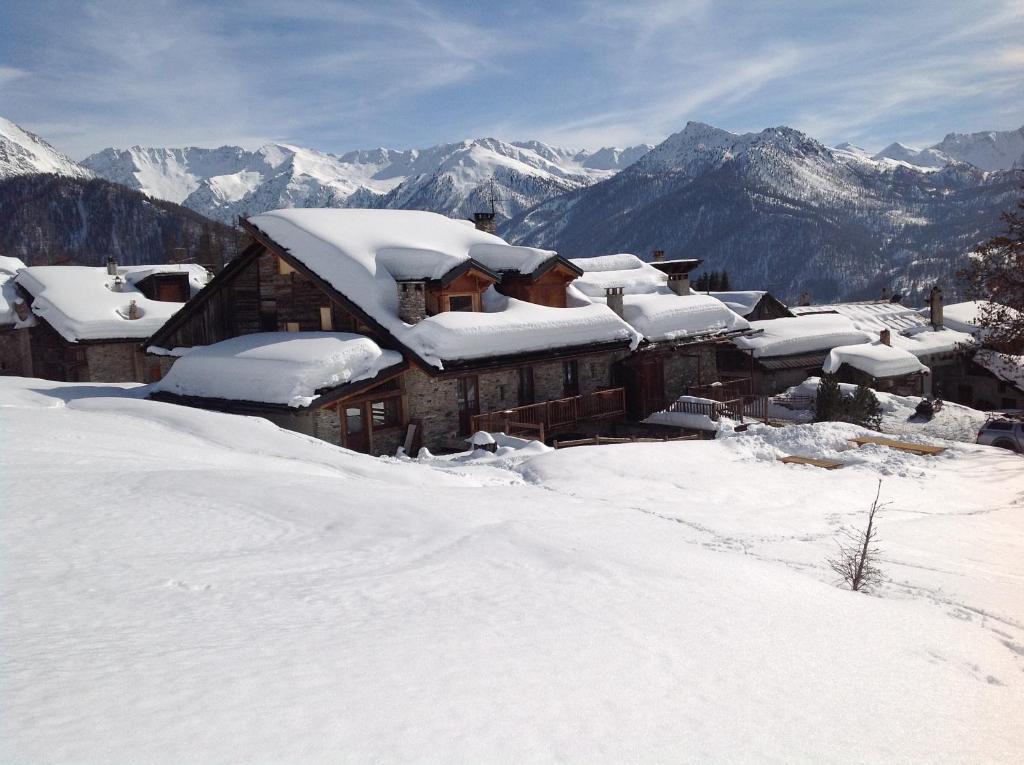 Agriturismo Il Fiocco Cesana Torinese Eksteriør bilde