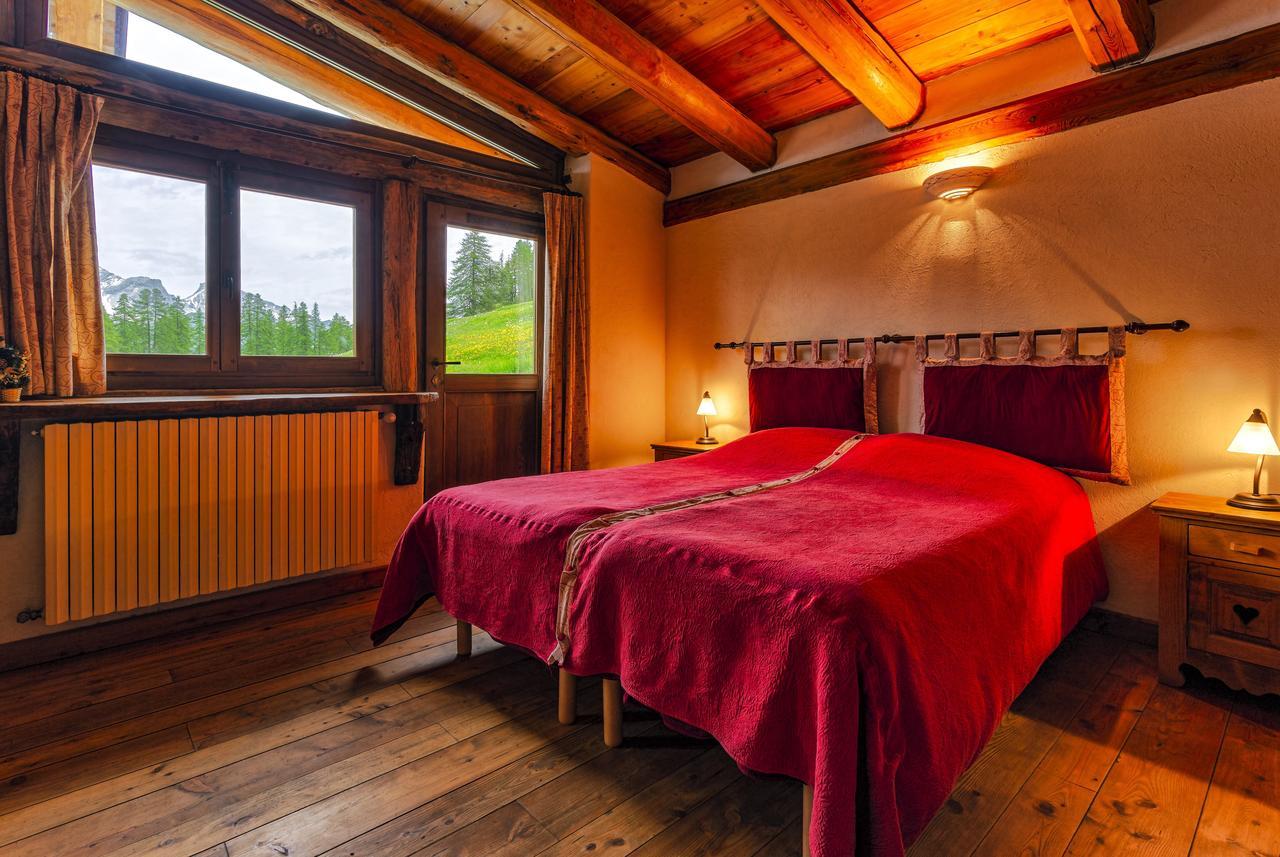 Agriturismo Il Fiocco Cesana Torinese Eksteriør bilde
